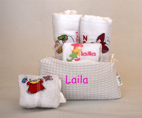 Love Me Do Baby Gift Set (Boy/Girl) - Image 2