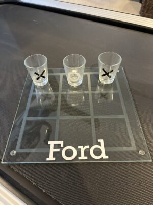 Tic Tac Toe Shot Glass Game Set