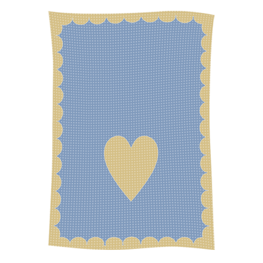 Blue quilt with beige heart and scalloped border