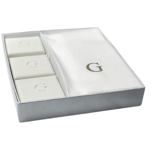Monogrammed G white towel and soap set